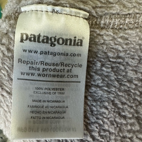 Patagonia Women's Re-Tool Snap-T® Pullover - Picture 6 of 8